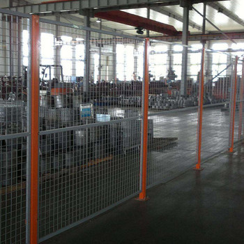 倉儲防護網(wǎng) 構(gòu)筑現(xiàn)代倉儲安全防護體系的重要設(shè)備